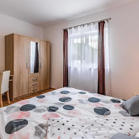 Holiday home Amazing In With Wifi